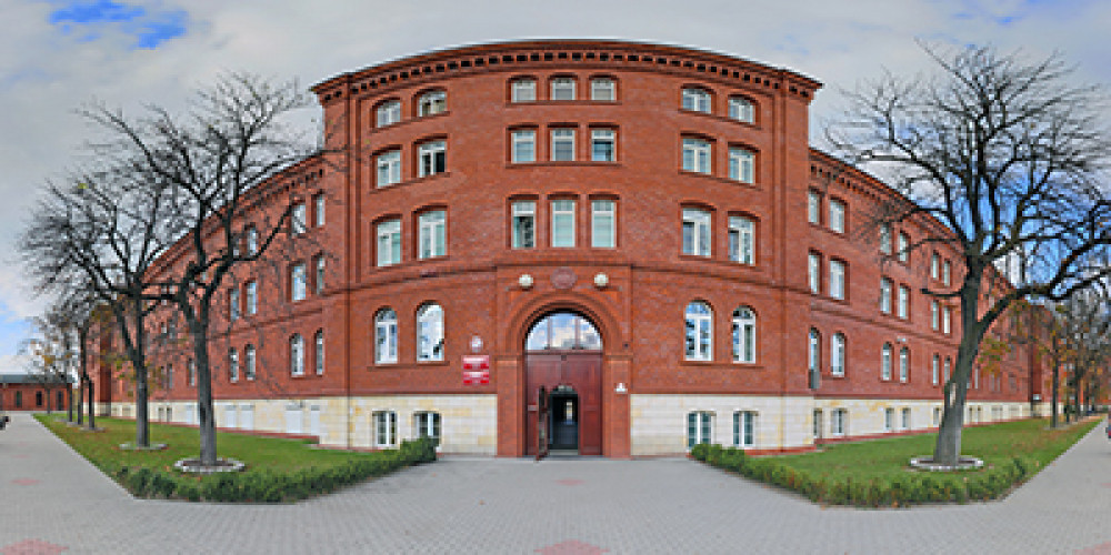 Widok na budynki D - Ośrodek Projektów i Edukacji